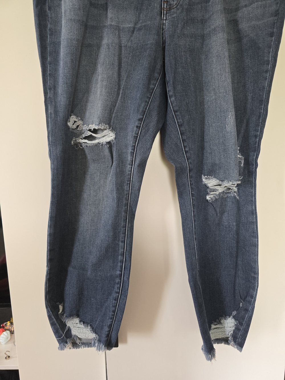Judy Blue Distressed Dark Wash Jeans - Picture 2 of 4